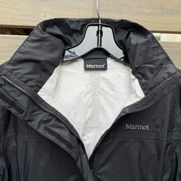 Marmot Women's PreCip Eco Jacket Size S Black Waterproof Taped Seams Hood - Picture 4 of 13